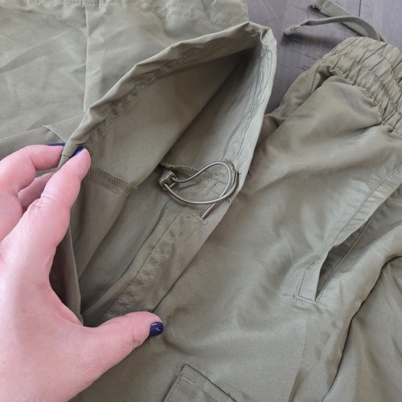 Adidas Originals Women's Woven Cargo Pants - Olive Strata XS 4-6 New Dance Loose - Picture 4 of 10